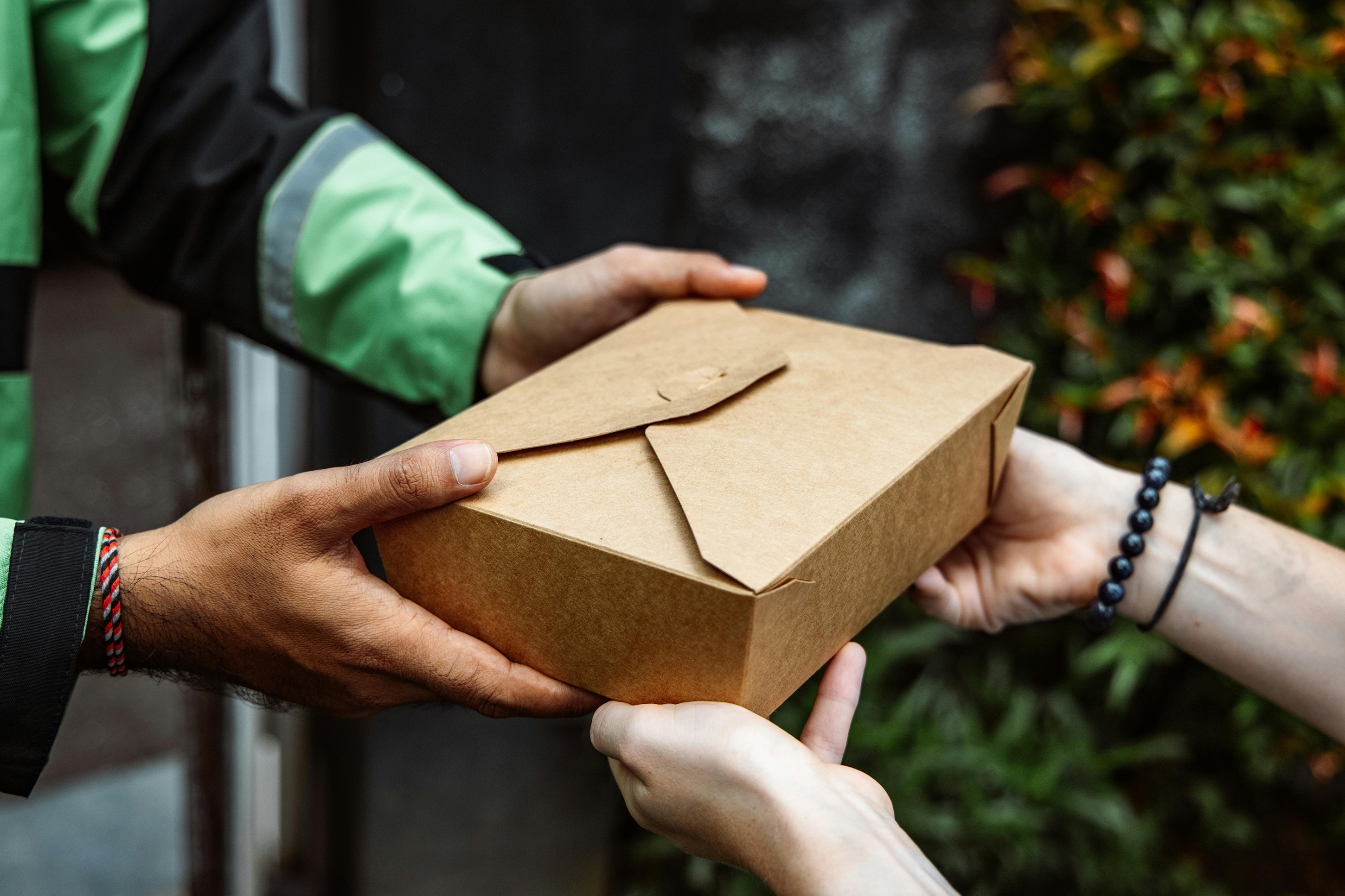 The Sustainability of Packaging in High Street Retail Deliveries: Can We Do Better?