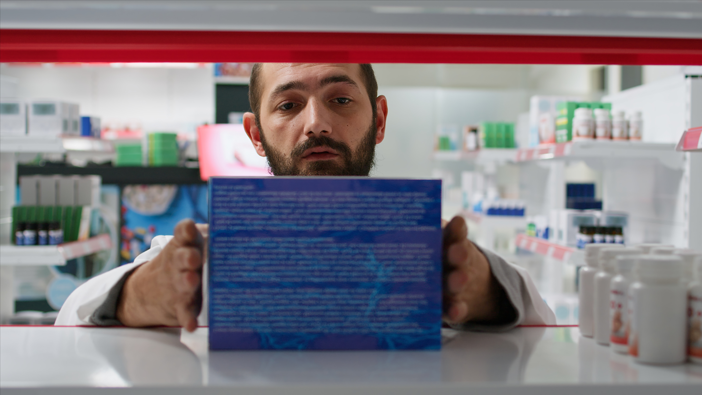 Late Again? Why Traditional Supply Chains Are Failing Pharmacies